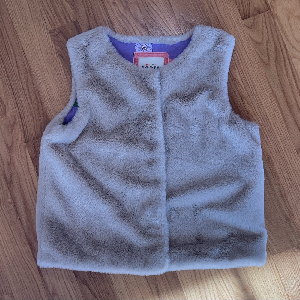 Mini Boden Cream Faux Fur Vest with Purple Floral Lining